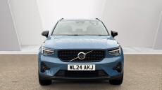 Volvo XC40 2.0 B4P Plus Dark 5dr Auto Petrol Estate